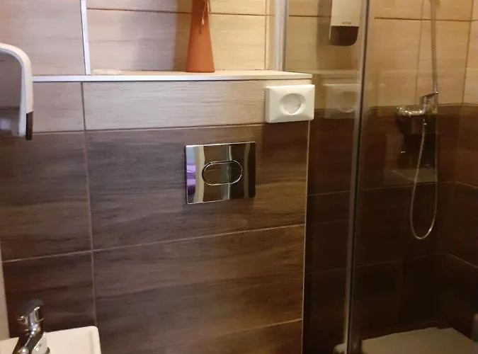 Vendégház Vulture 2*