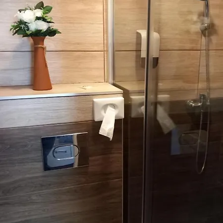 ゲストハウス Vulture