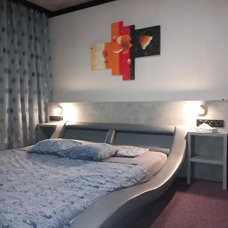 Vulture ゲストハウス 2*